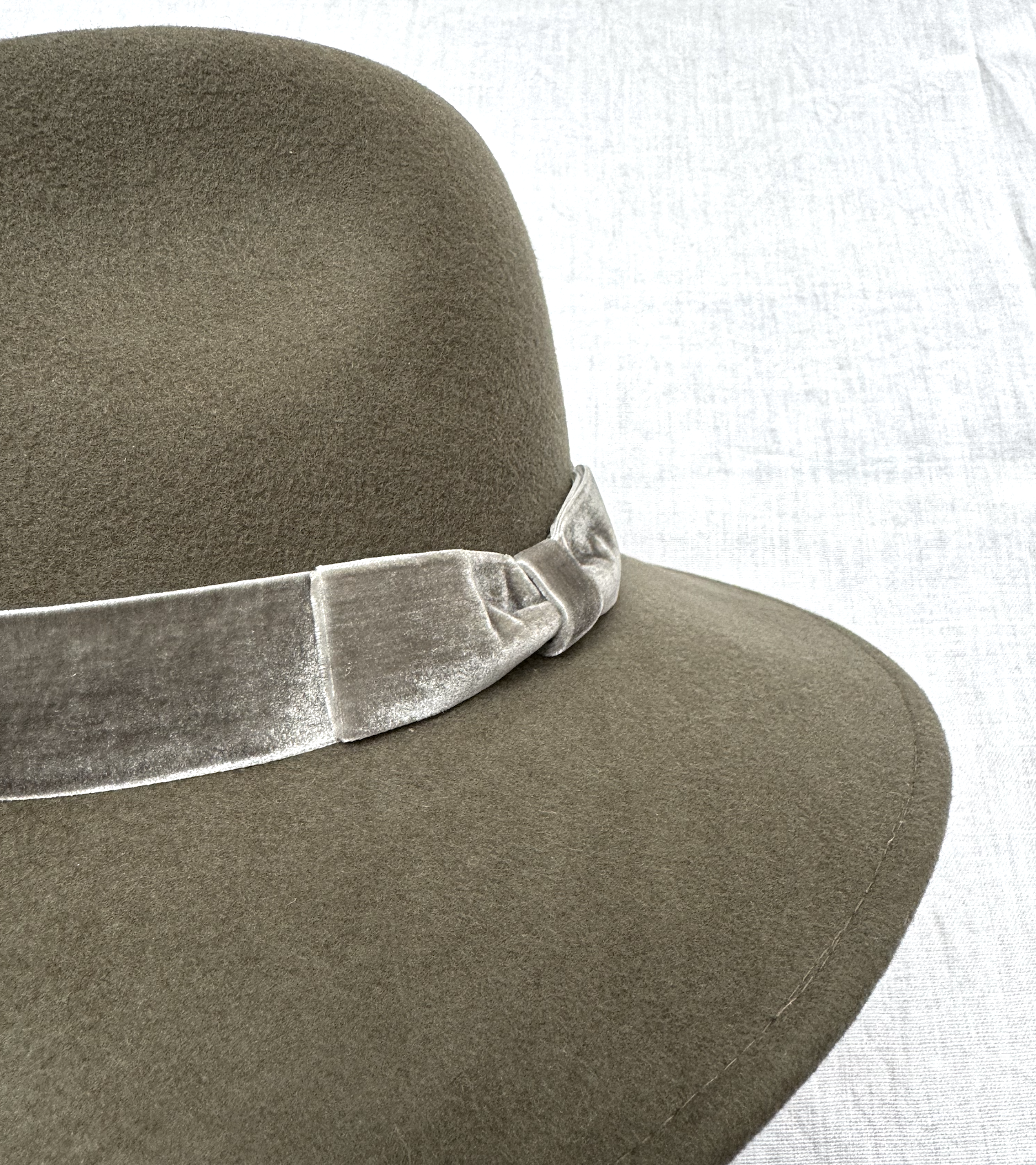 Gunby Wool Fedora in Soft Olive