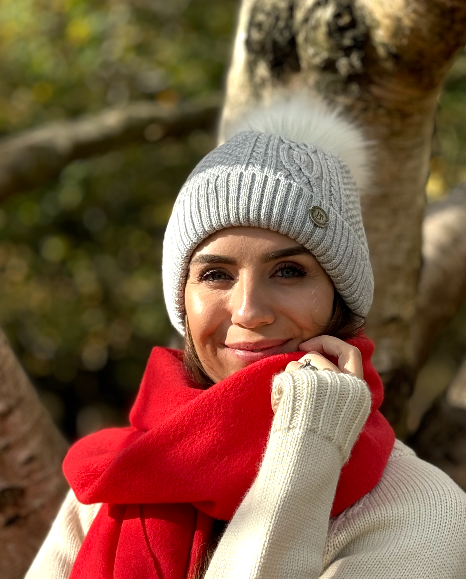 Bobble Hat - Light Grey cashmere mix yarn, fully fleece lined.