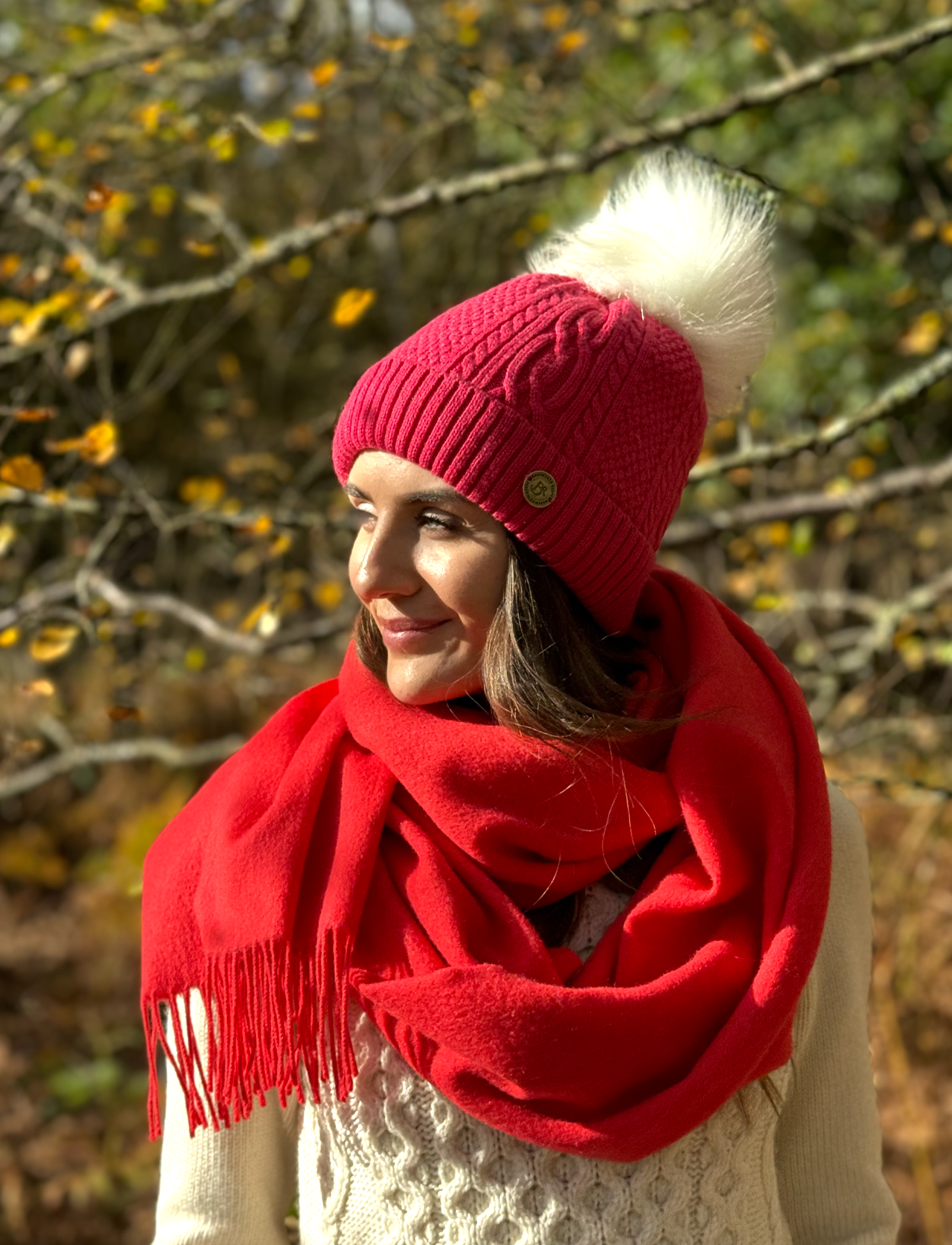 Bobble Hat - Raspberry Pink cashmere mix yarn, fully fleece lined.